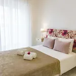 Lalitana Center *