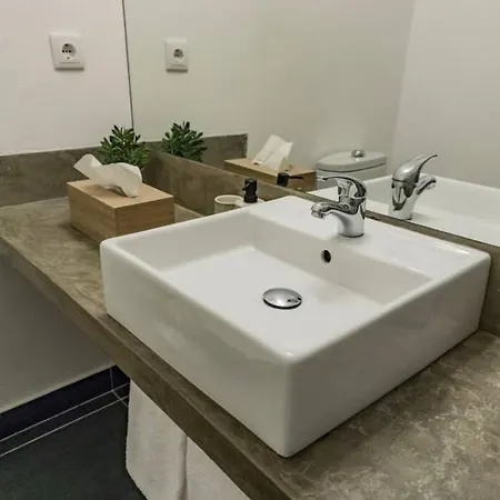 Lalitana Center דירה *