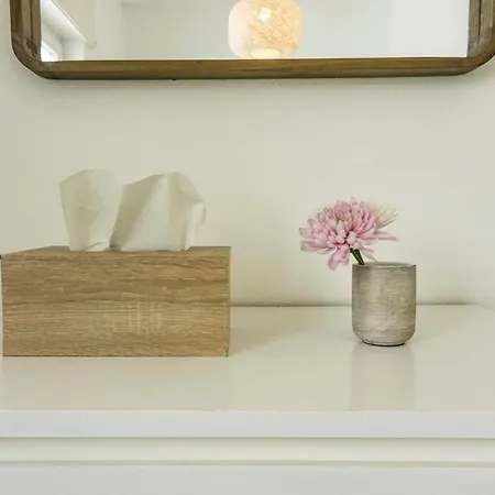 Lalitana Center דירה